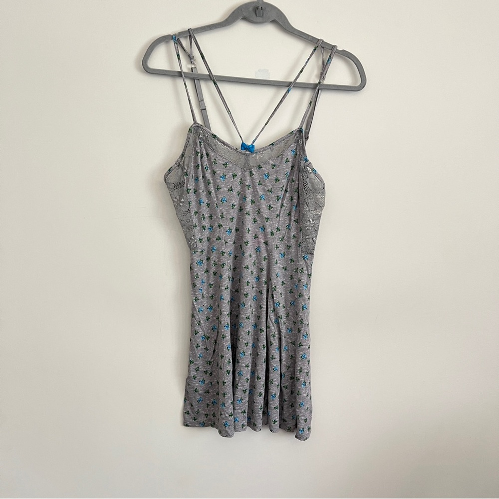 Betsey Johnson Y2K Women’s Babydoll Chemise Lingerie Dress Floral Gray Size M - Picture 3 of 11
